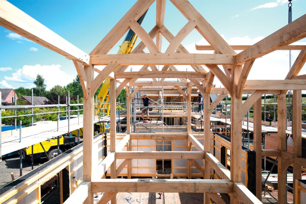 Comparing LVL Formwork Timber vs Traditional Timber Beams